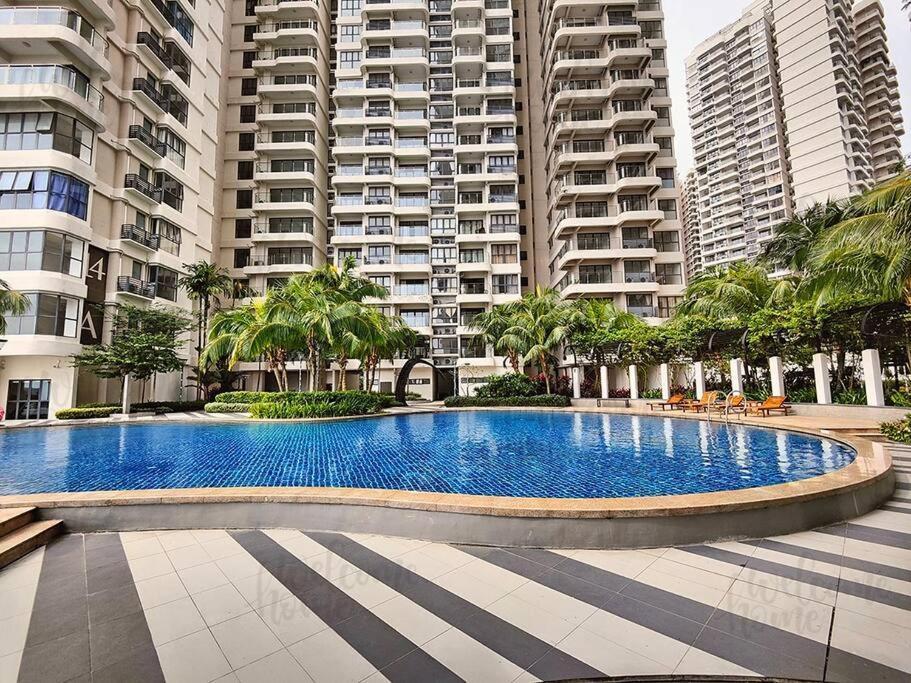 Bay Laurel, Country Garden Danga Bay Homestay By Welcome Home Johor Bahru Luaran gambar